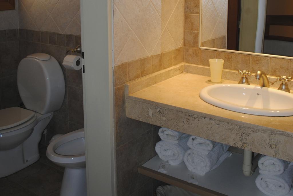 Alun Bungalows Apart San Carlos de Bariloche Rum bild
