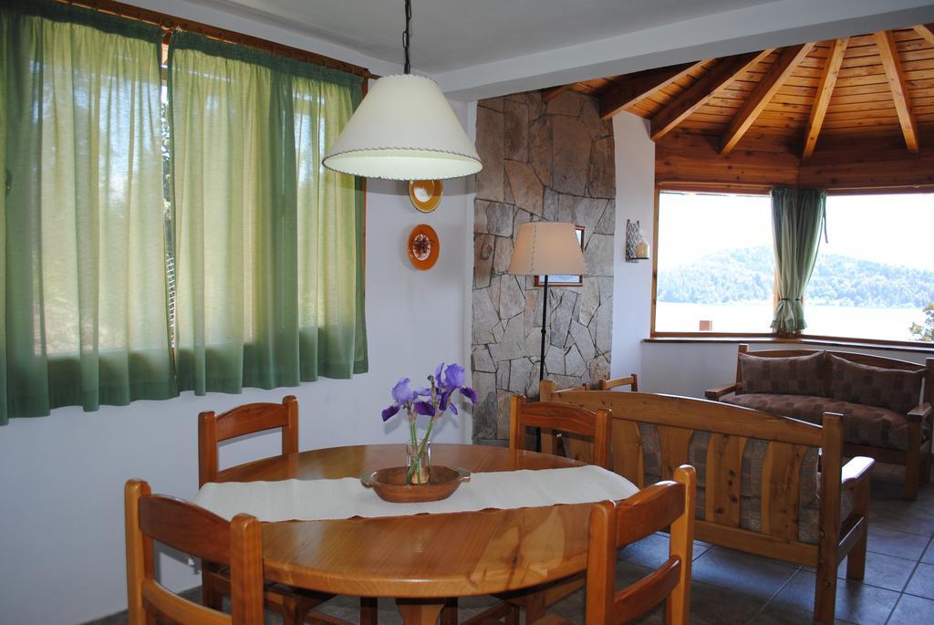 Alun Bungalows Apart San Carlos de Bariloche Exteriör bild